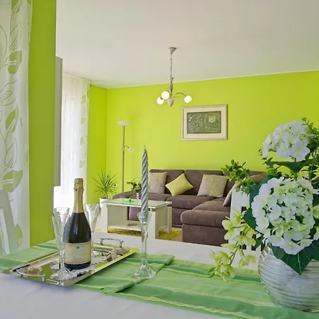 Villa Verde Villa *